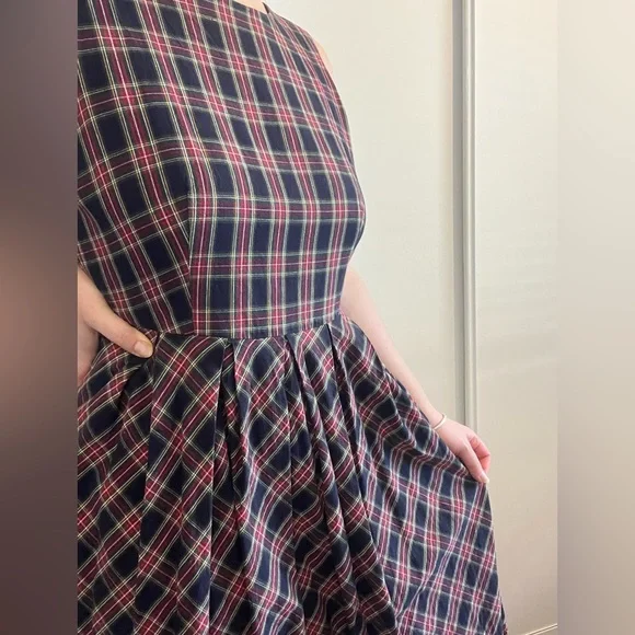 Checked Dress - Picture 6 of 8